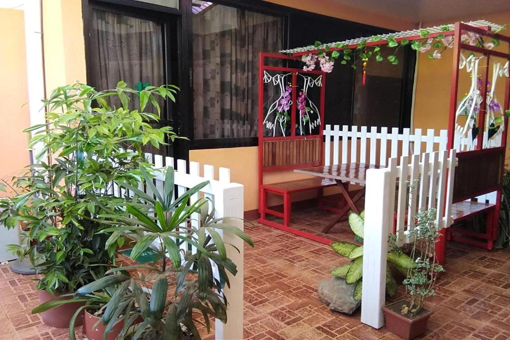 Citadel Bed And Breakfast Puerto Princesa Kültér fotó