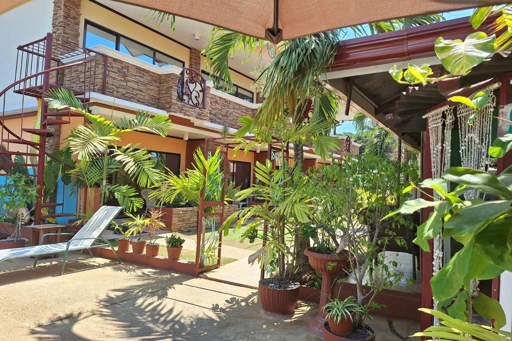 Citadel Bed And Breakfast Puerto Princesa Kültér fotó